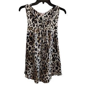 Romeo‎ and Juliet Cheetah Print Silky feel sleeveless blouse